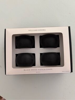 Williams Sonoma Napkin Rings